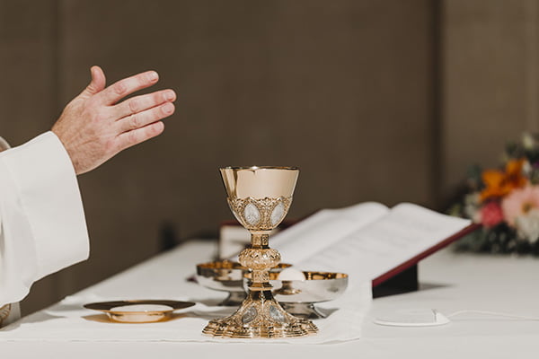 Lee más sobre el artículo ¿Cuándo debes ir a misa?